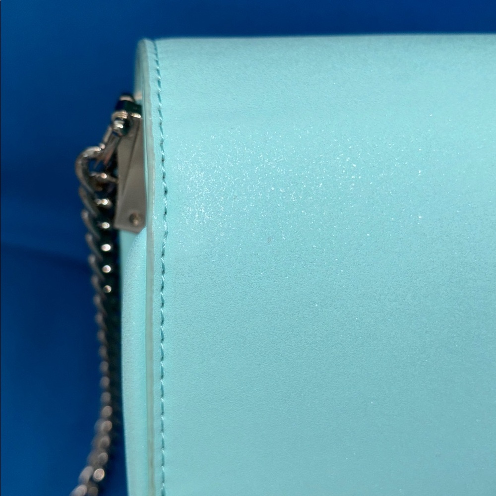 Loungefly Frozen Purse Elsa Themed Colored Blue White Silver Gently Used - Picture 6 of 9